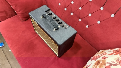 Vox PF10