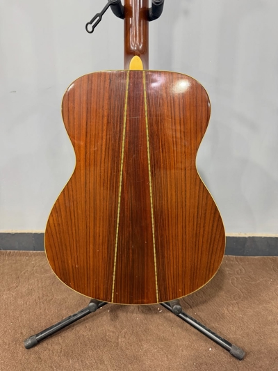 گیتار آکوستیک YAMAHA FG252