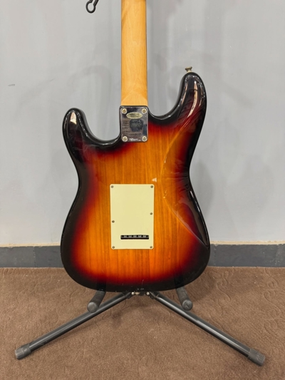 گیتار الکتریک Buskers Stratocaster SSS