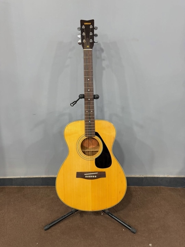 گیتار آکوستیک YAMAHA FG152