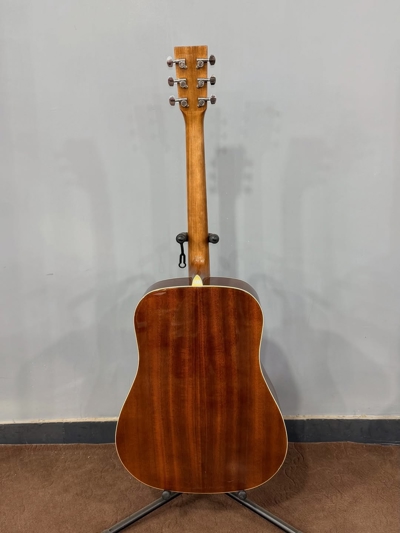گیتار آکوستیک Honey Bee W-15N Dreadnought