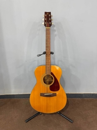 گیتار آکوستیک یاماها FG130