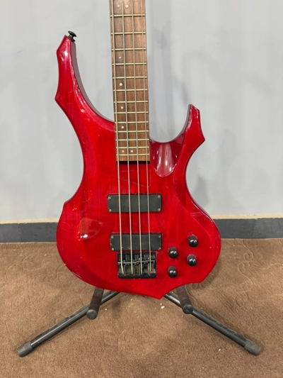 گیتار بیس ESP Grassroots Bass