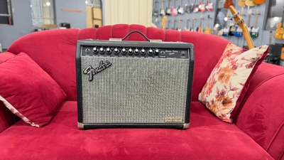 آمپلیفایر گیتار الکتریک Fender SVD20CE