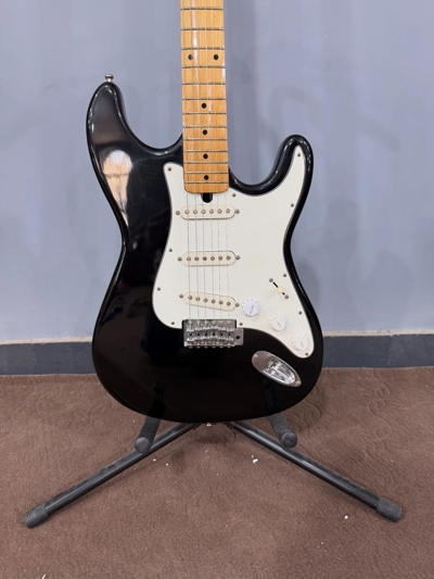 گیتار الکتریک SPLENDOR STRAT