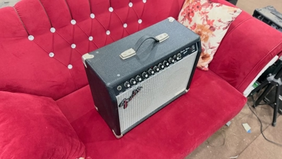 آمپلیفایر گیتار الکتریک Fender SVD20CE