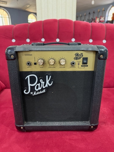 آمپلیفایر گیتار الکتریک Park Marshall - 10G 