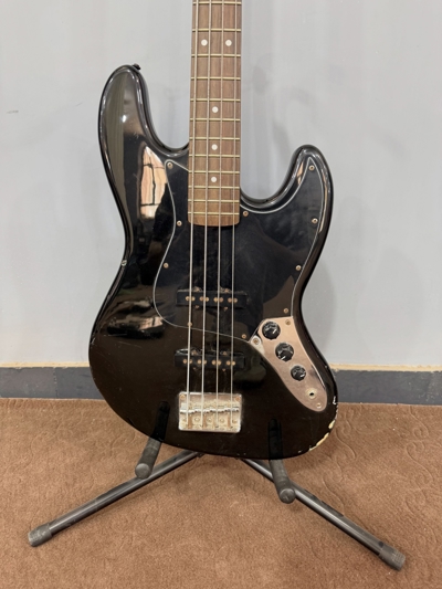 گیتار بیس LEGEND Jazz Bass