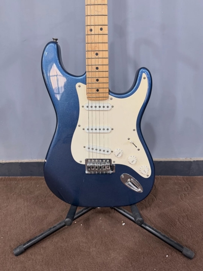 گیتار الکتریک Legend STRATCASTER