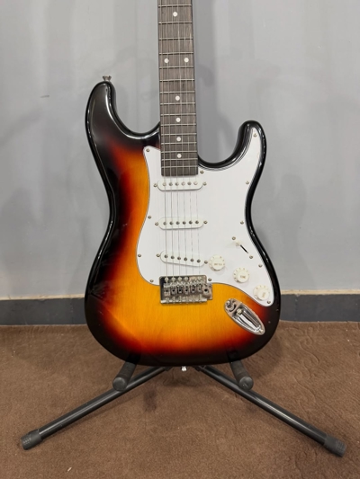گیتار الکتریک BUSKER’s STRATCASTER